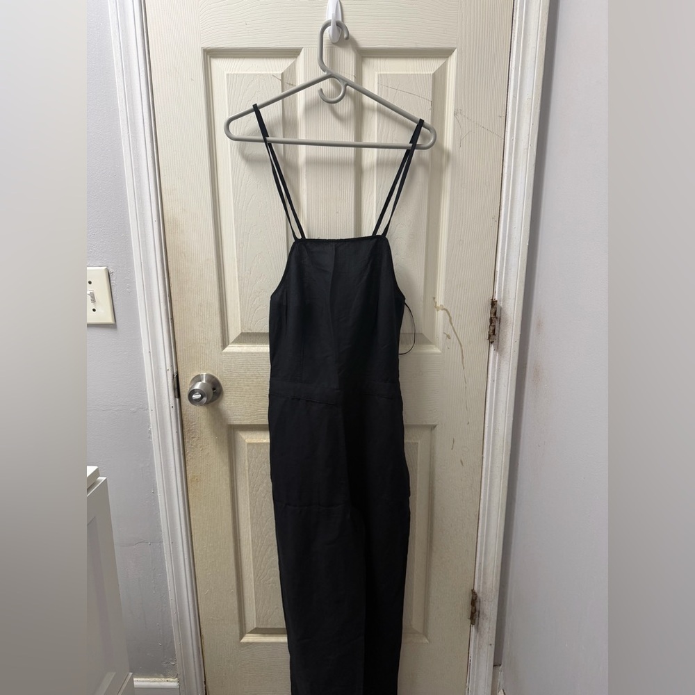 ❤️ Abercrombie & Fitch Tie Back Jumpsuit - Picture 3 of 4
